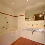 Neue Post Отель 3*