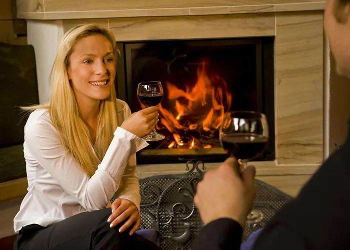 Neue Post Отель