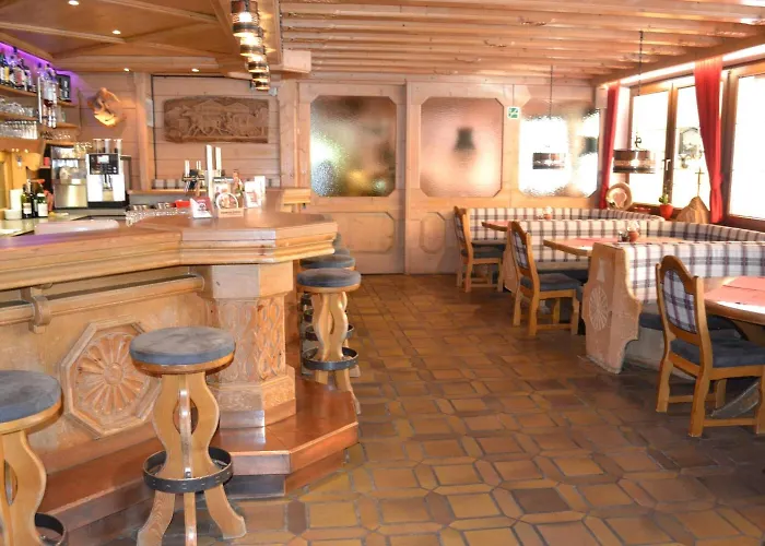 Neue Post 3* سولدن